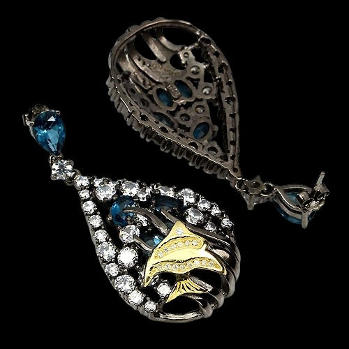 Blautopas Fisch Ohrringe aus schwarzrhoiniertem und vergoldetem Silber - INARA