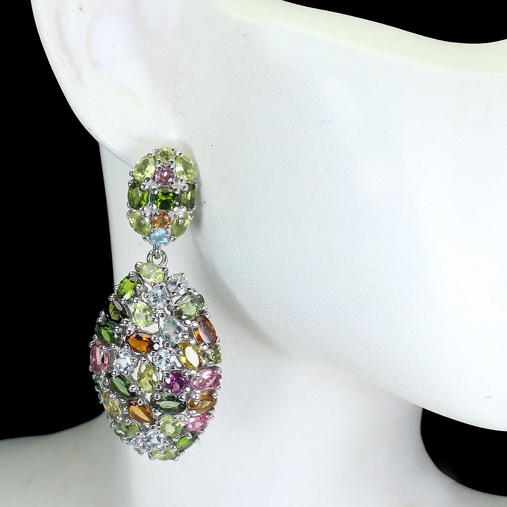 Chromdiopsid Turmalin Peridot Aquamarin Ohrringe aus weißvergoldetem Silber - INARA
