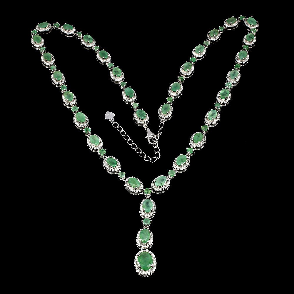 Smaragd Collier aus weißvergoldetem Silber - INARA