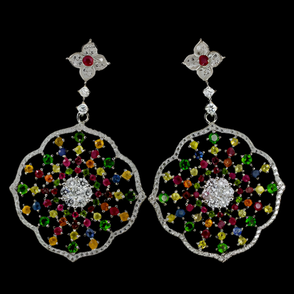 Chromdiopsid Saphir Rubin Ohrringe aus weißvergoldetem Silber - INARA