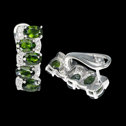 Russischer Diopsid Ohrringe aus weißvergoldetem Silber - INARA