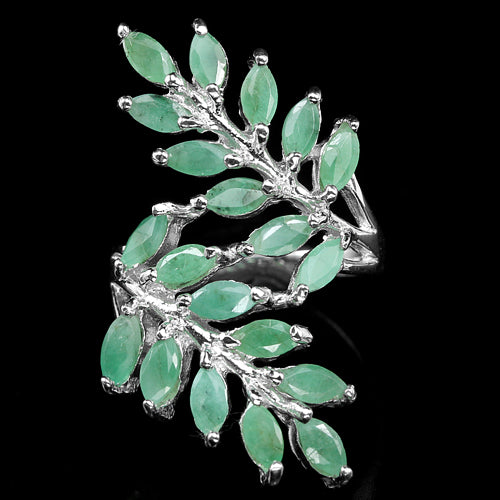 Smaragd Ring aus weißvergoldetem Silber - INARA