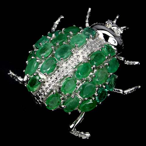 Smaragd Käfer Brosche aus weißvergoldetem Silber - INARA