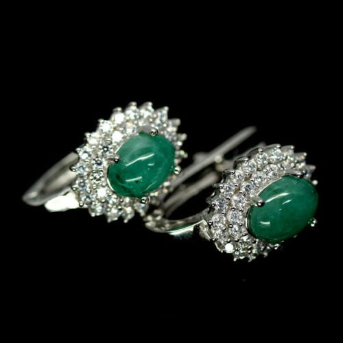 Smaragd Ohrringe aus weißvergoldetem Silber - INARA