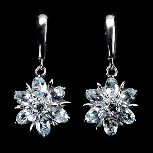 Blautopas Ohrringe aus weißvergoldetem Sterlingsilber - INARA