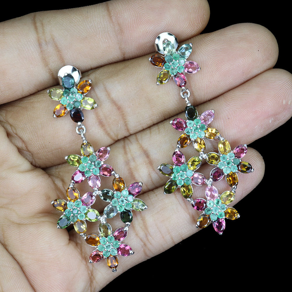 Turmalin Smaragd Ohrringe aus weißvergoldetem Silber - INARA