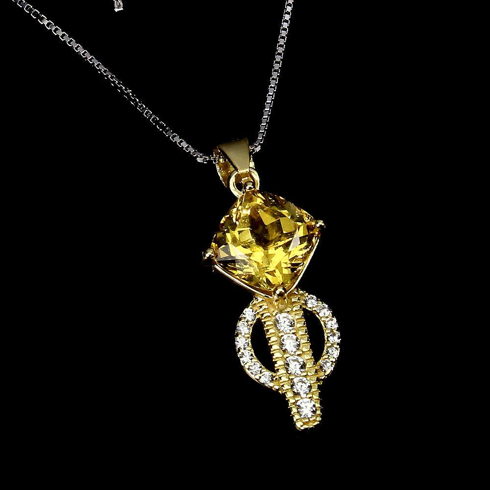 Goldberyll Anhänger mit Halskette