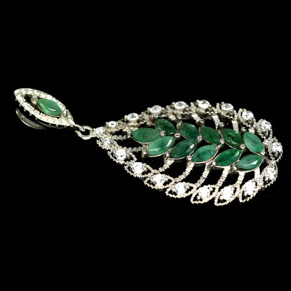 Smaragd Anhänger aus weißvergoldetem Silber - INARA