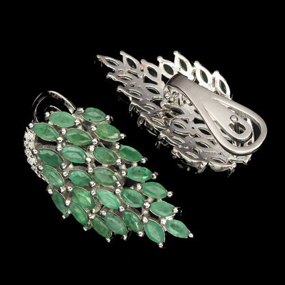 Smaragd Ohrringe aus weißvergoldetem Silber - INARA