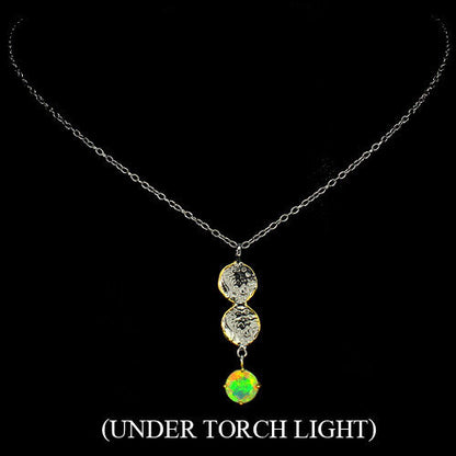 Opal Anhänger mit Halskette