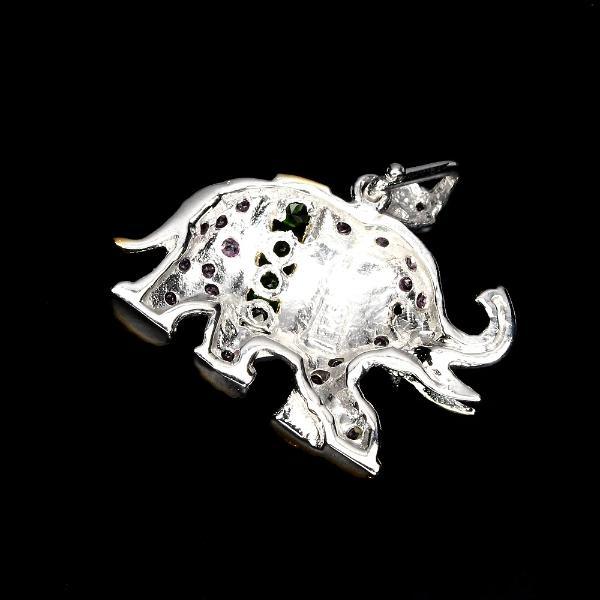 Chromdiopsid Rhodolit Saphir Elefant Anhänger aus bicolor vergoldetem Silber - INARA