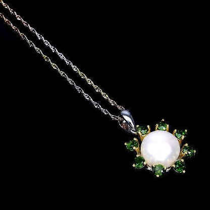Halskette mit Chromdiopsid Perle Anhänger aus tricolor vergoldetem Silber - INARA