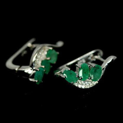 Smaragd Ohrringe aus weißvergoldetem Silber - INARA