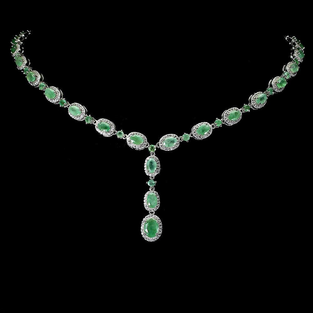 Smaragd Collier aus weißvergoldetem Silber - INARA