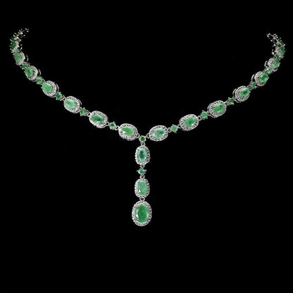 Smaragd Collier aus weißvergoldetem Silber - INARA