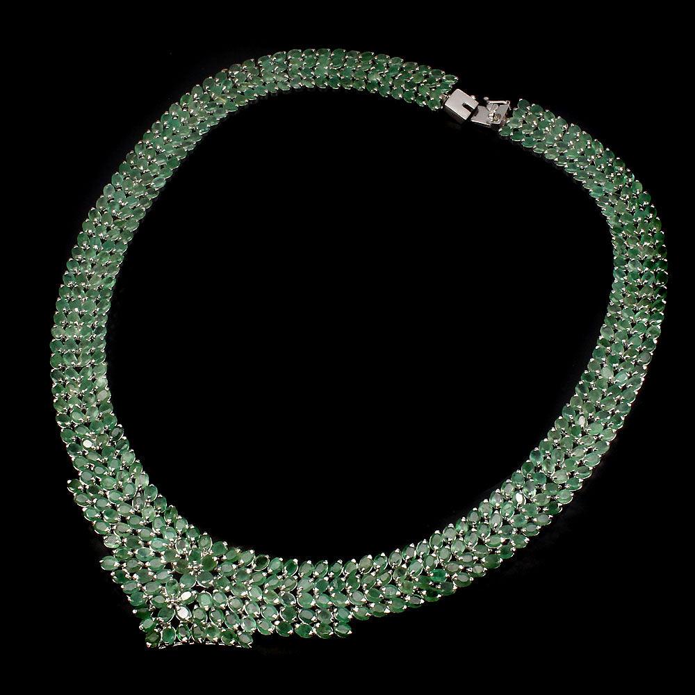 Smaragd Collier aus weißvergoldetem Silber - INARA